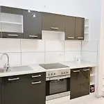 Koelner Street Loft ,neu Renoviert Fuer Bis Zu 5 Personen Mit Kueche Und Bad Apartment Dusseldorf