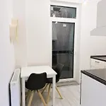 Kölner Street Loft ,neu Renoviert Für Bis Zu 5 Personen Mit Küche Und Bad * Düsseldorf