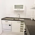 Kölner Street Loft ,neu Renoviert Für Bis Zu 5 Personen Mit Küche Und Bad *
